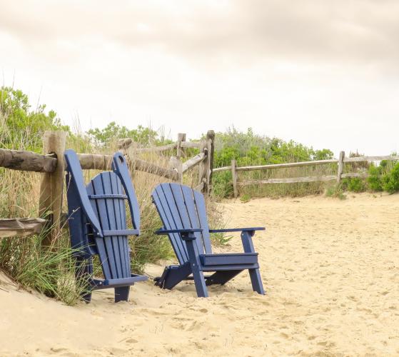 merriweather_folding_adirondacks