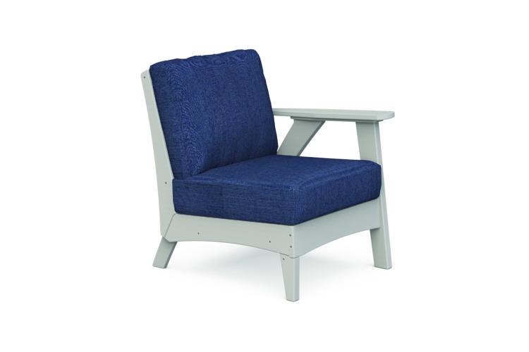 Regency Sectional Right Deep Seating