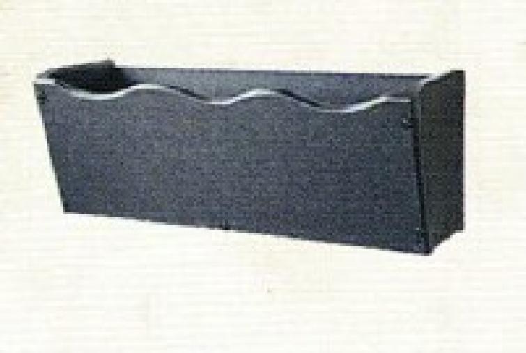 playhouse_flower_box